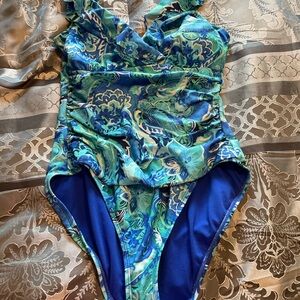 Pre loved one piece swim suit